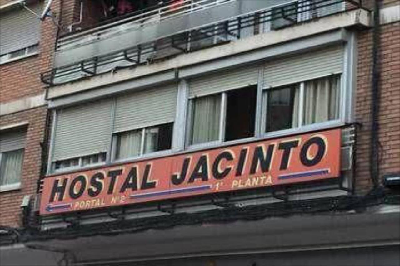 Hostal Jacinto Alcala de Henares Luaran gambar