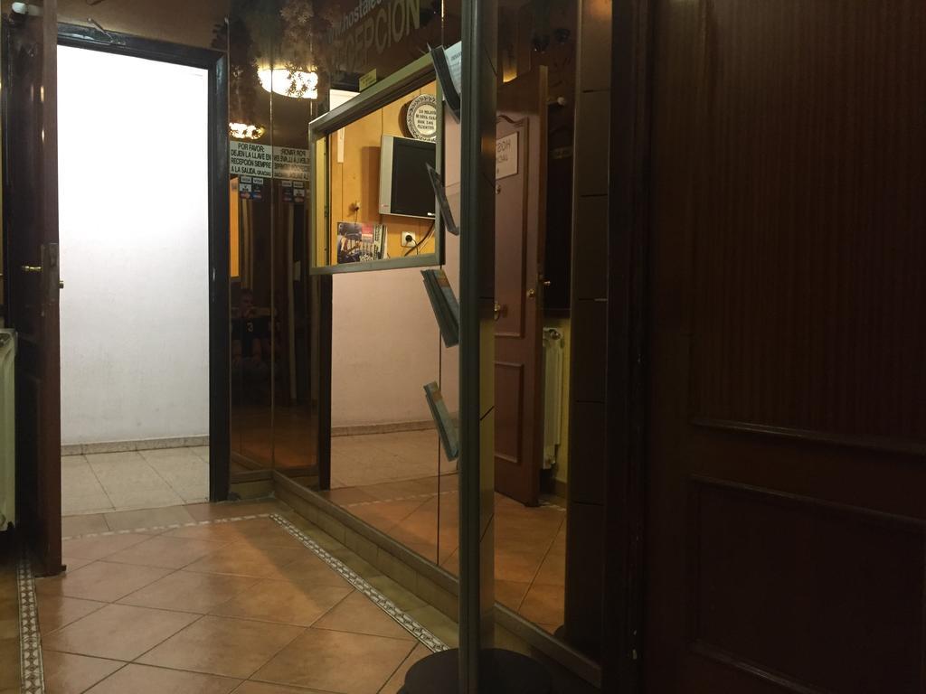 Hostal Jacinto Alcala de Henares Luaran gambar